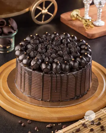 Chocolate bomb cake